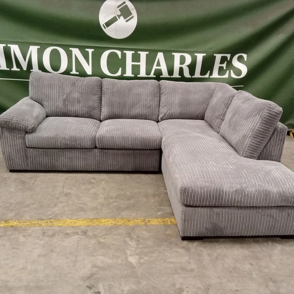 AMALFI STANDARD BACK FABRIC RIGHT HAND CORNER CHAISE SOFA RRP £949