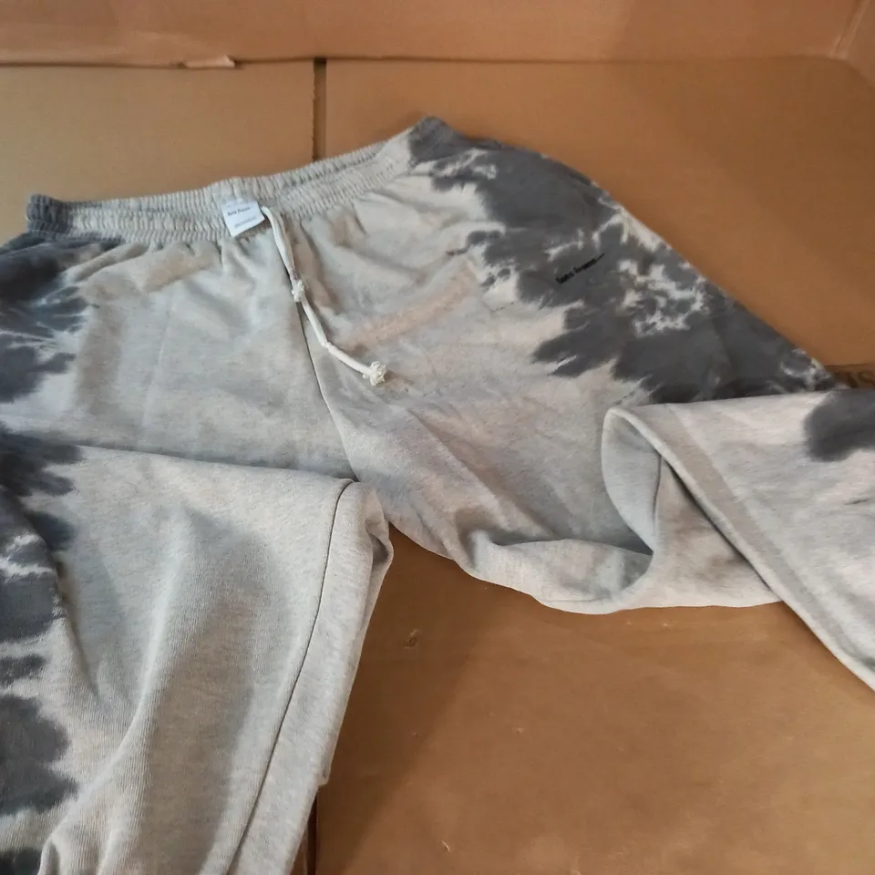 IETS FRANS GREY JOGGERS - XL
