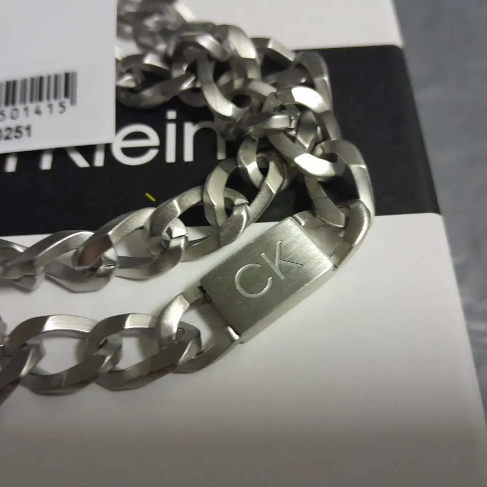 BOXED CALVIN KLEIN CHAIN DETAIL NECKLACE