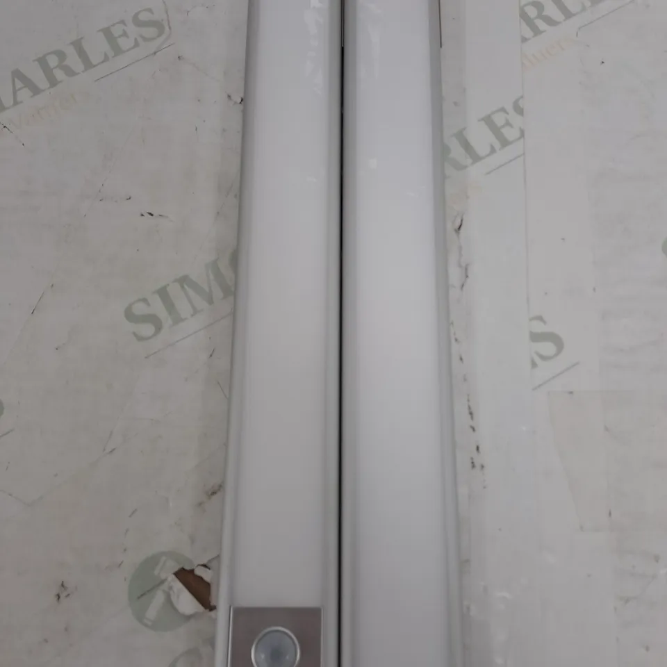 SET OF 2 SFIXX USB RECHARGEABLE MOTION SENSOR LIGHTS IN SILVER