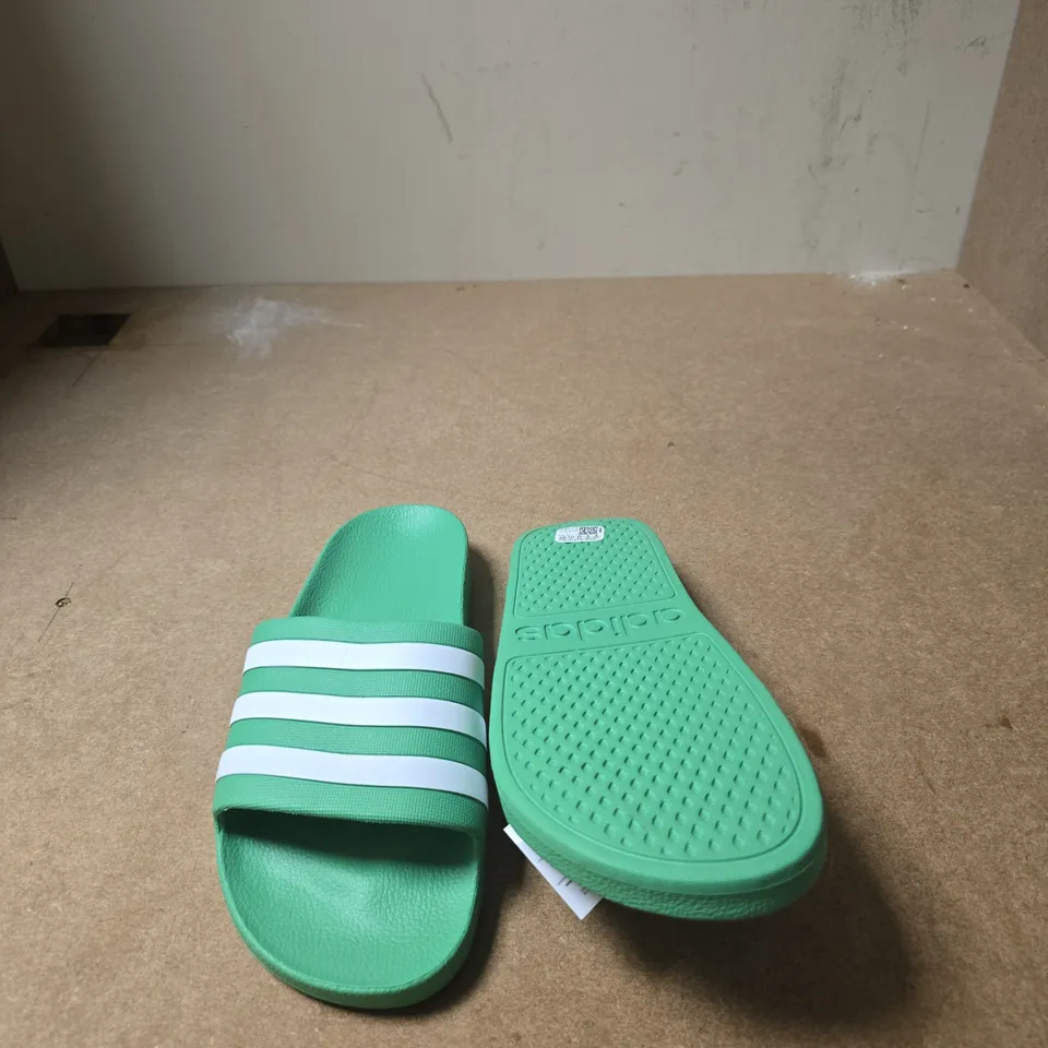 ADIDAS GREEN SLIDES WITH WHITE STRIPES - UK SIZE 9