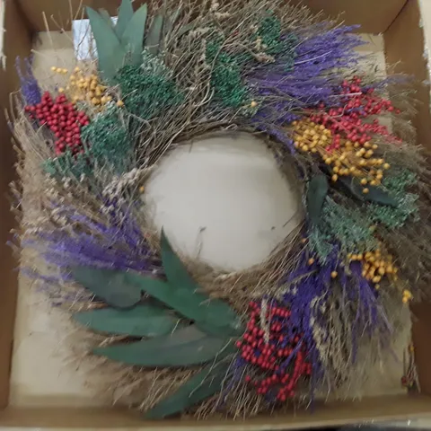 BOXED DRIED FLORAL WREATH