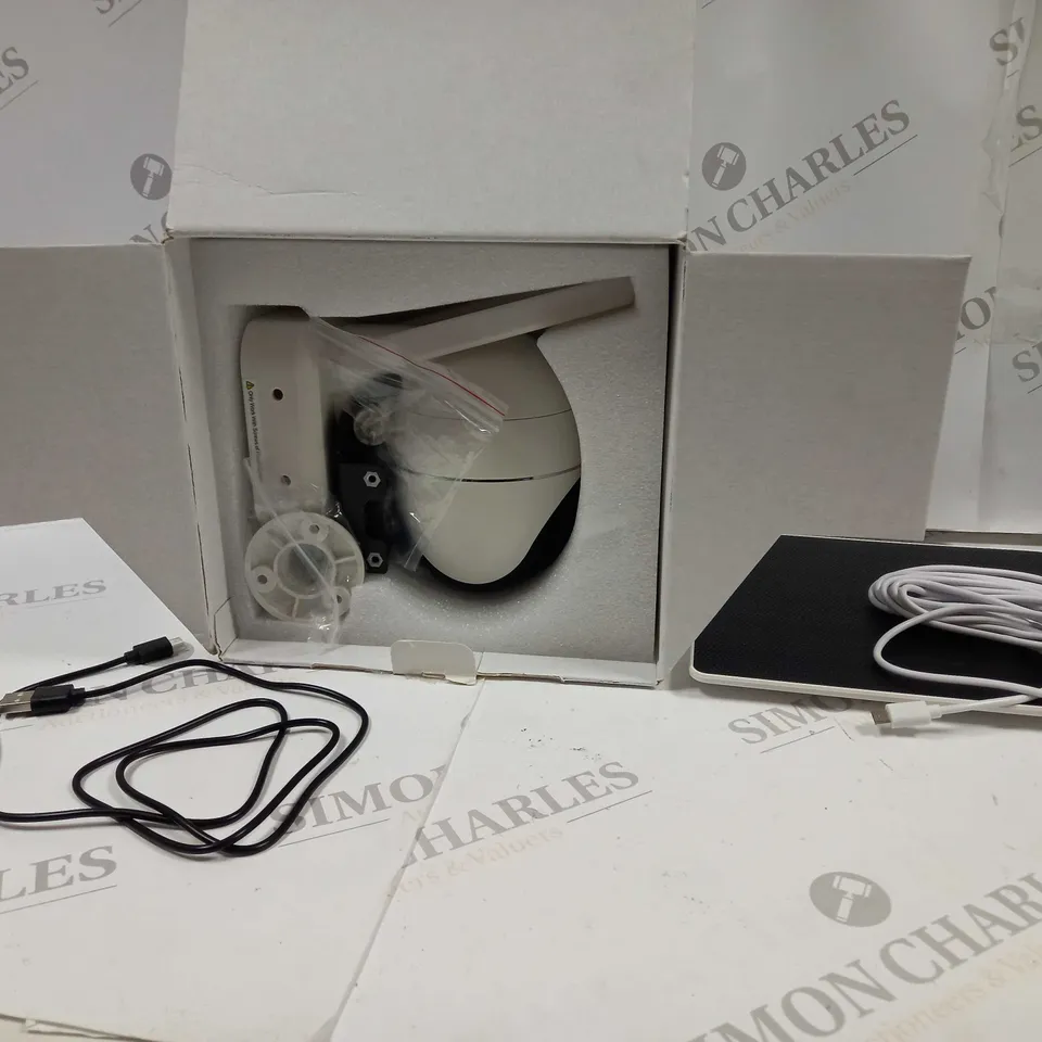 BOXED IOGEEK WIRE-FREE 4G LTE CELLULAR BATTERY SECURITY CAMERA 