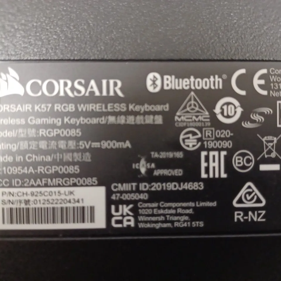 CORSAIR K57 RGB WIRELESS GAMING KEYBOARD