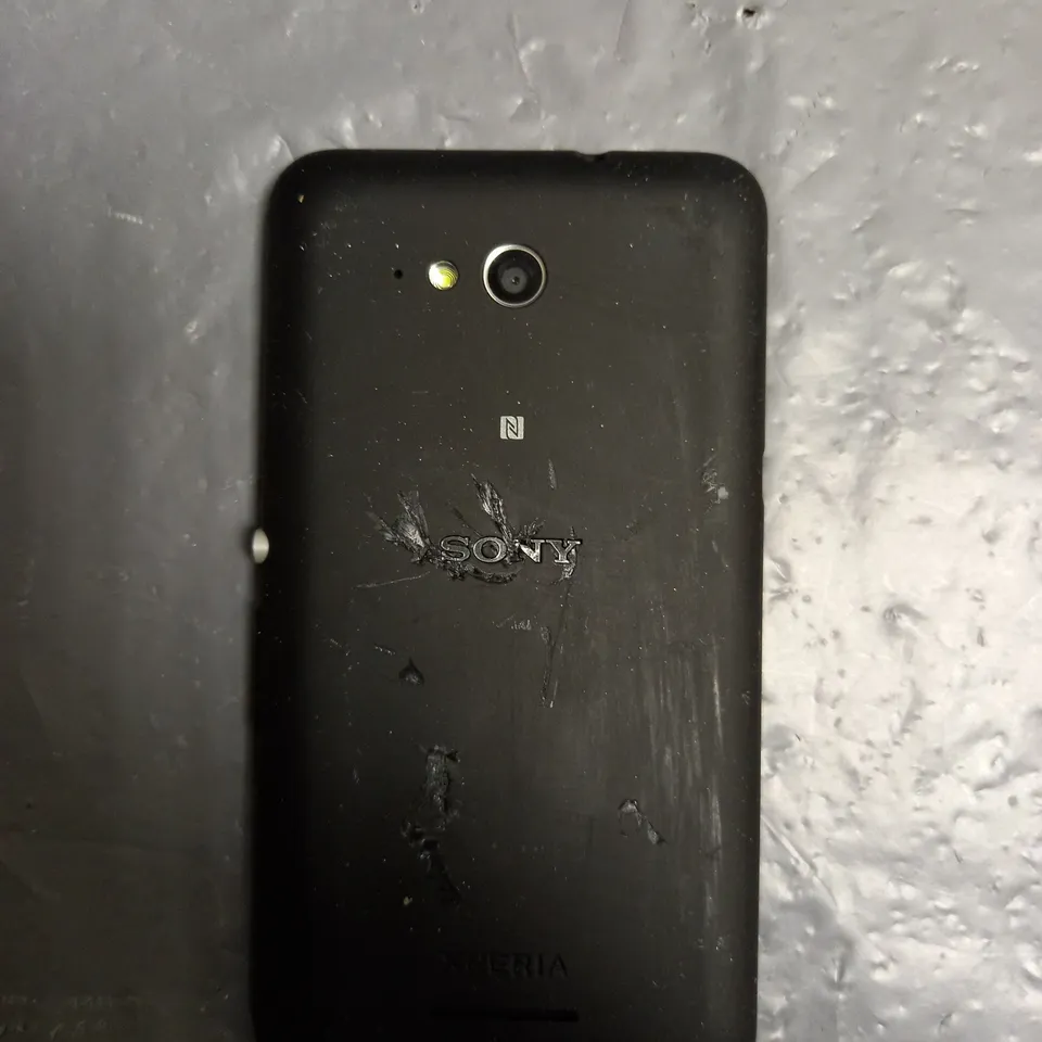 BOXED SONY XPERIA E4G SMARTPHONE 