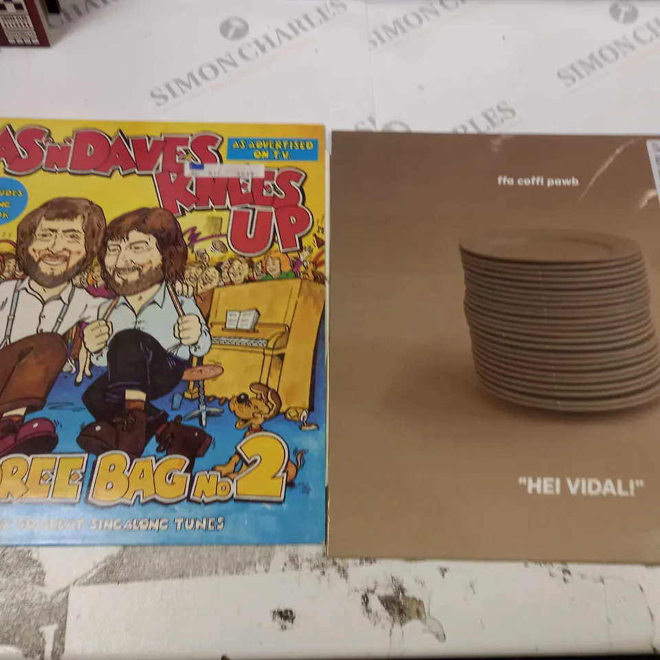 LOT OF 10 ASSORTED VINYL RECORDS TO INCLUDE GREASE SOUNDTRACK, WAVES OF DISTORTION AND KEN DODD