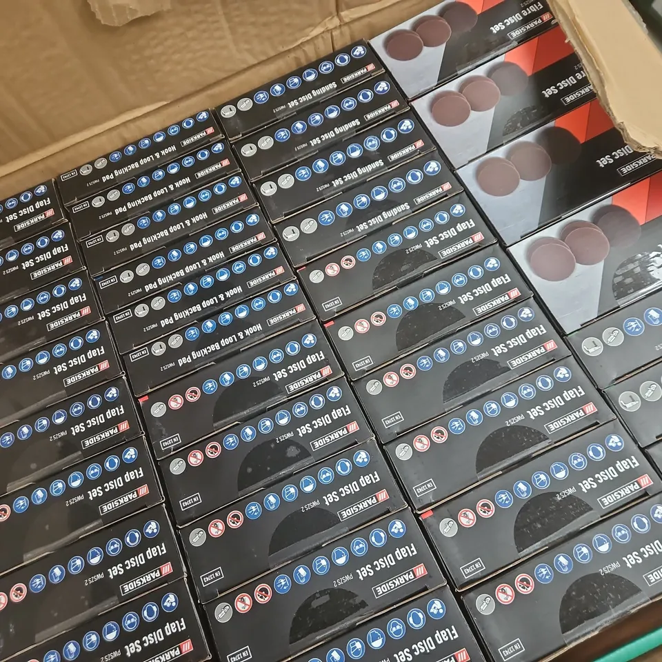 APPROXIMATELY 36 ASSORTED PARKSIDE PAD/DISC SETS TO INCLUDE SANDING DISC, HOOP & LOOP BACKING PAD, FLAP DISC SET, ETC