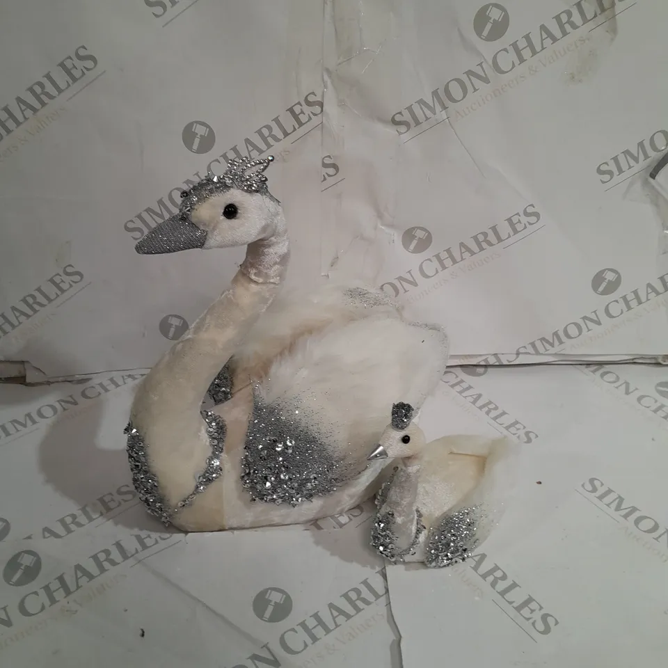 SET OF 2 FAUX FUR SWANS