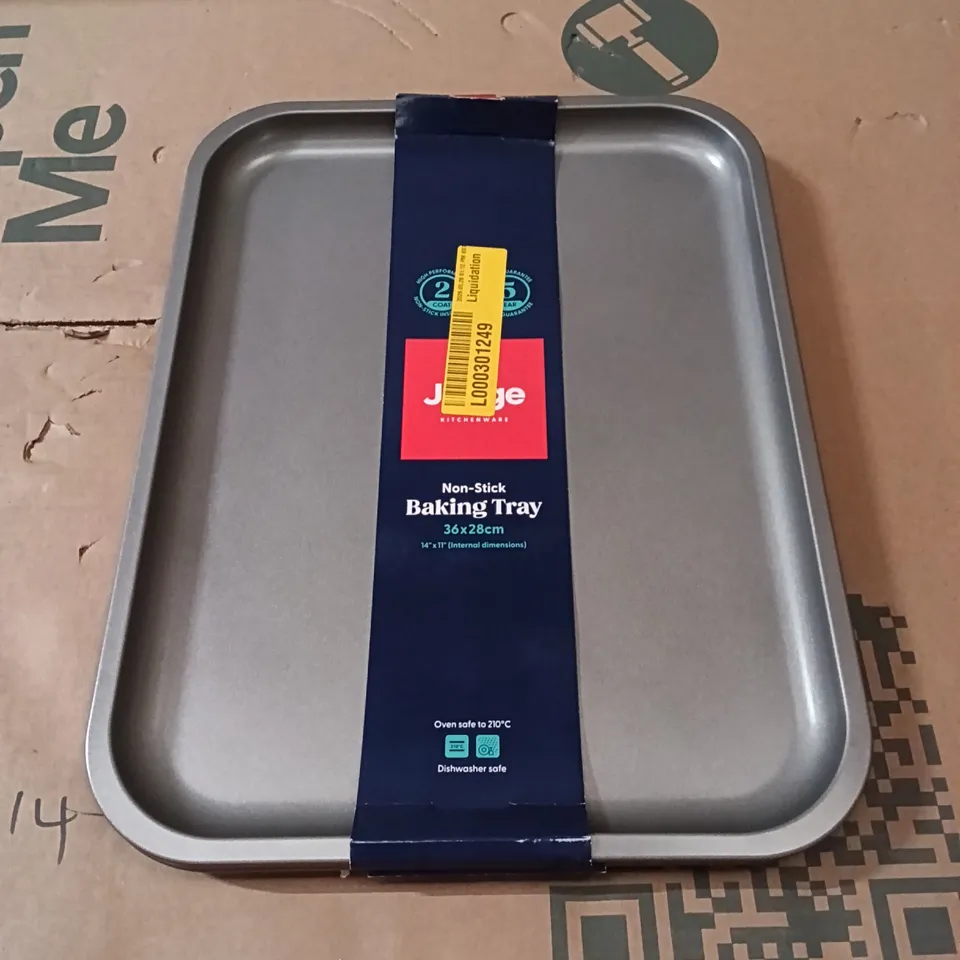 JUDGE NON-STICK BAKING TRAY, 36x28cm (SET OF 2) 