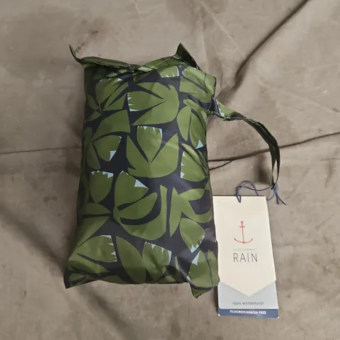 SEASALT CORNWALL PACK IT JACKET III β FLORAL CUTOUT FOREST GREEN, UK 20-22