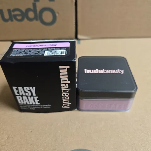 HUDA BEAUTY EASY BAKE LOOSE SETTING POWDER – BIRTHDAY CAKE