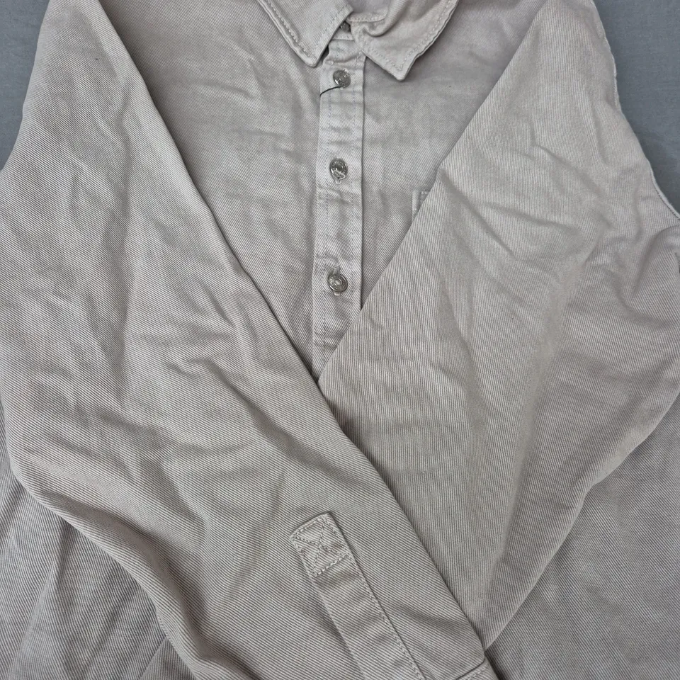 ZARA LONG SLEEVE BUTTON-UP OVERSHIRT IN BEIGE SIZE MEDIUM