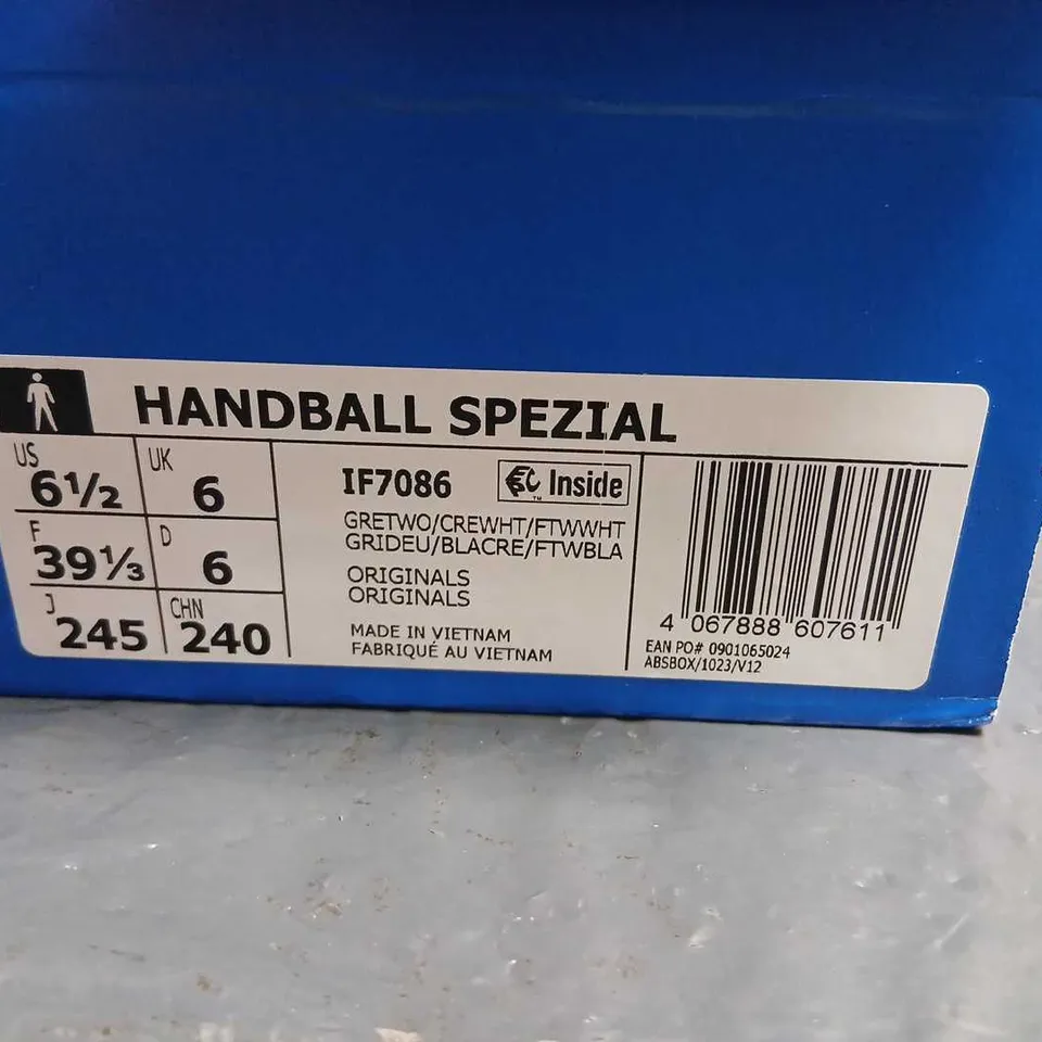  ADIDAS HANDBALL SPEZIAL SNEAKERS – GREY SUEDE UK 6