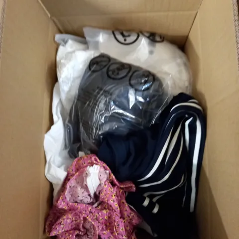 MEDIUM BOX OF ASSORTED CLOTHING ITEMS IN VARIOUS SIZES AND COLOURS