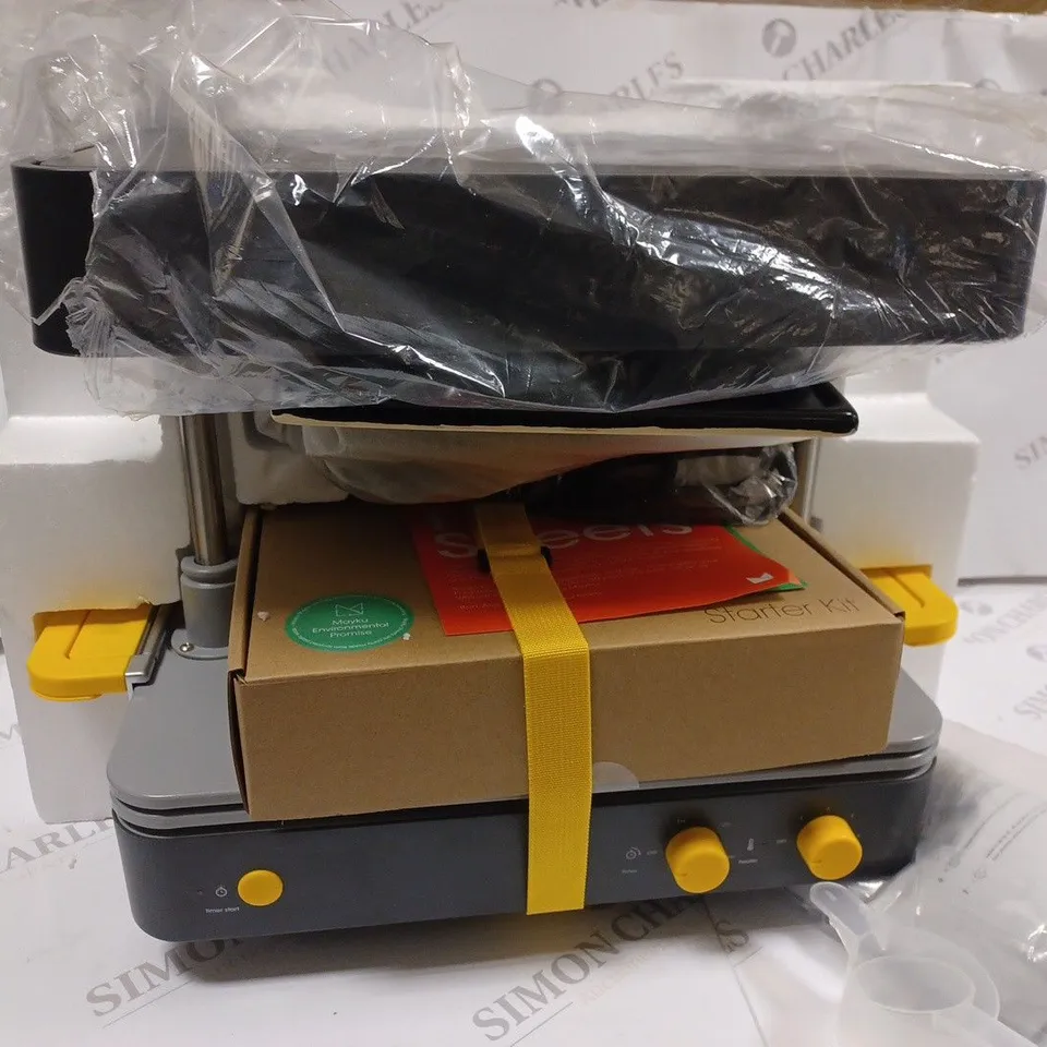 MAKYU FORM BOX DESKTOP VACUUM FORMING MACHINE