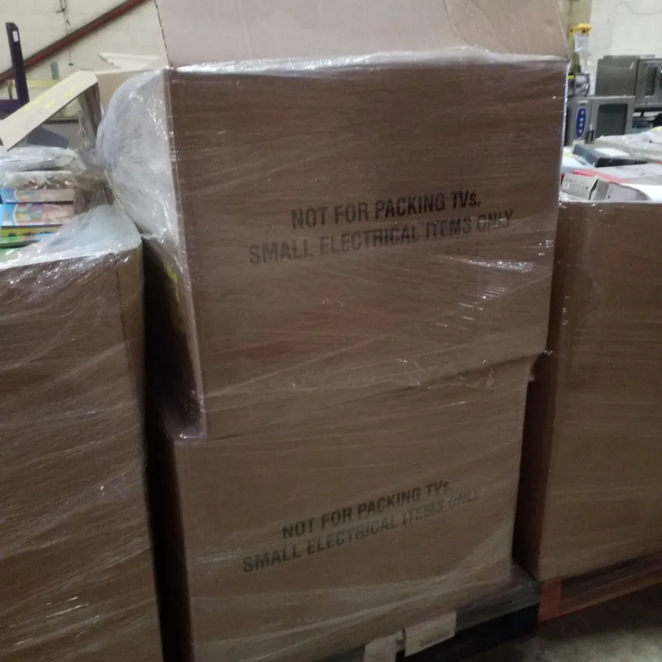 PALLET CONTAINING ASSORTED CHILDRENS  BOOKS & ACTIVITES INCLUDING BOO BOX, BLUEY TOY AND BOOK,  DISNEY FROZEN COMPLETE STORY & OLD MACDONALD HAD A FAR BOOK