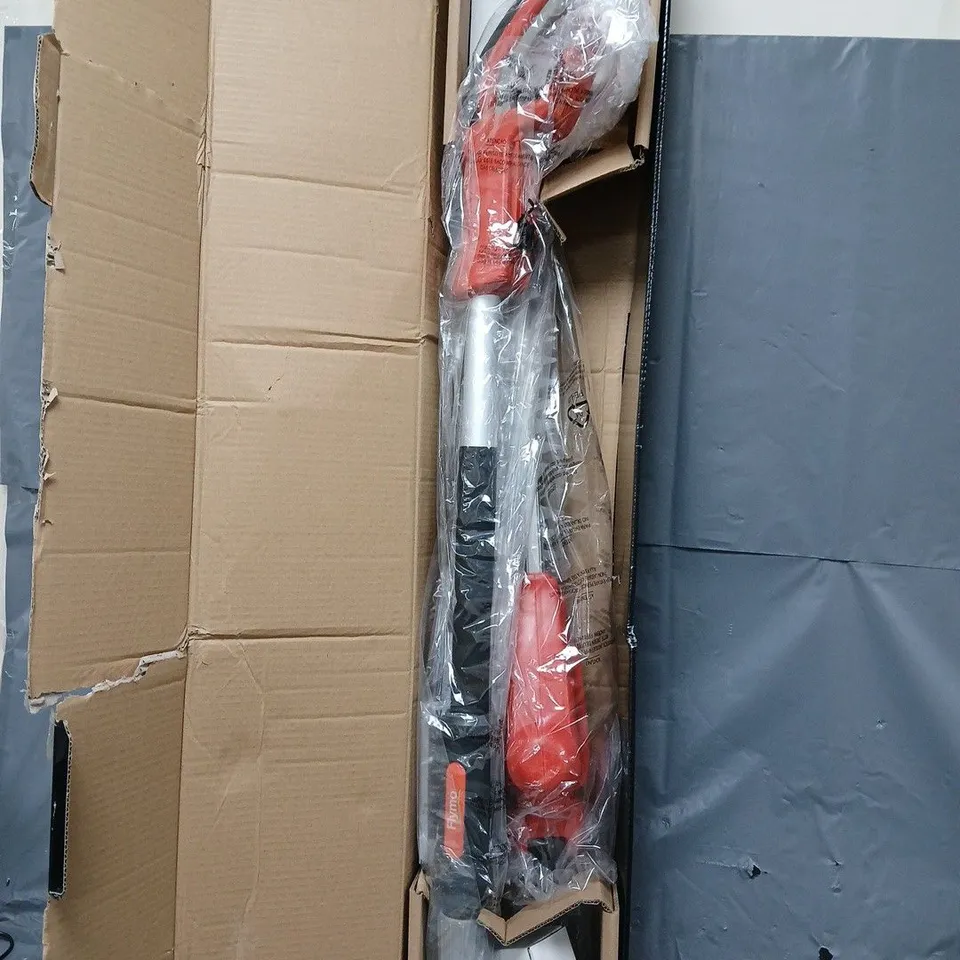 BOXED FLYMO SABRECUT XT 20V LI LONG REACH HEDGE TRIMMER
