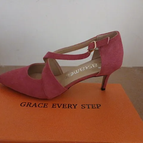 GRACE PINK SUEDE POINTED-TOE SANDALS WITH ANKLE STRAP – WOMEN'S SIZE EU 38