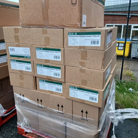 PALLET OF ASSORTED PRODUCTS TO INCLUDE; SUMMER SCREEN WASH, BEDDING AND REPLACEMENT VACUUM CLEANER FILTER KIT