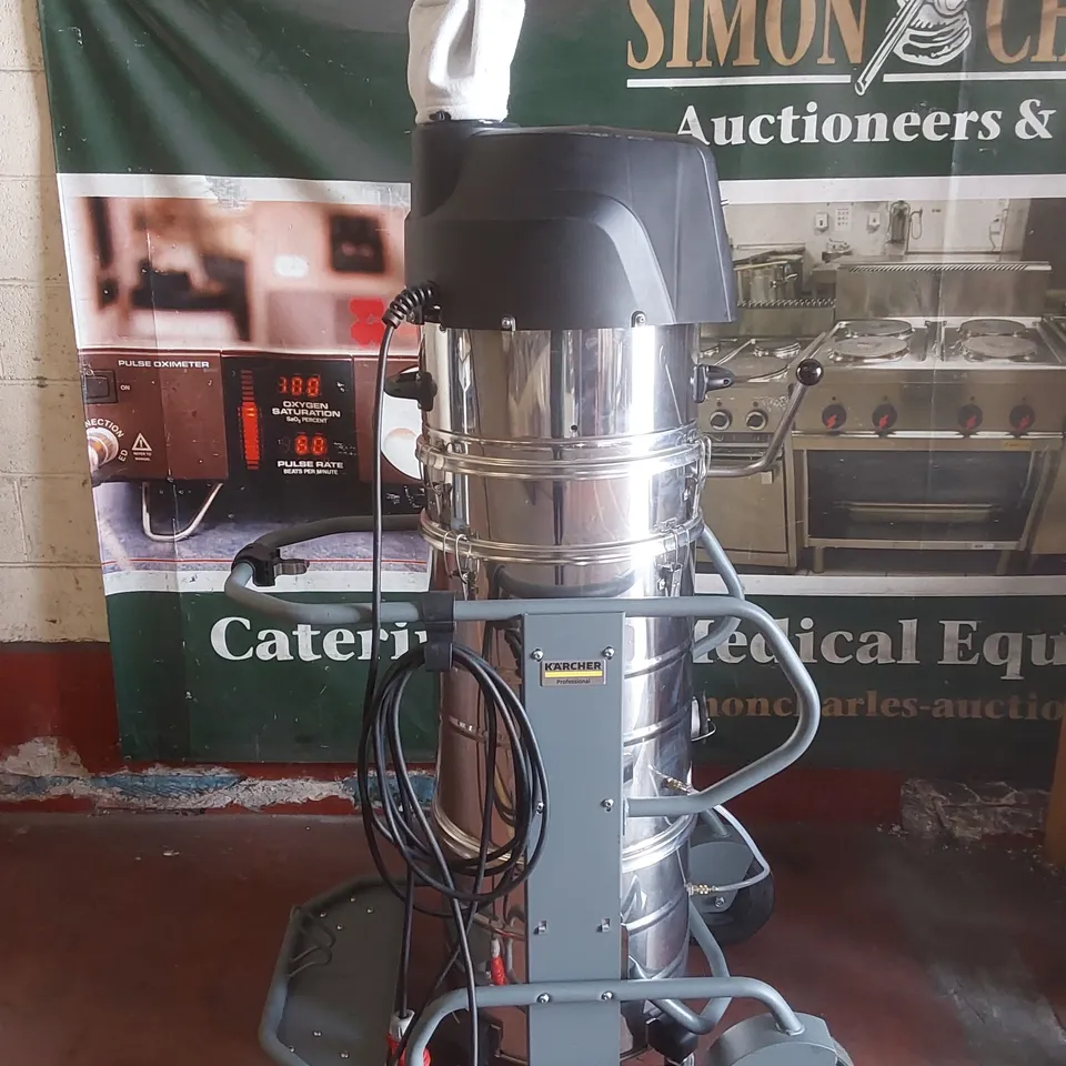 EX-DEMO KÄRCHER IVM 60/30 MZ22 S/N 20240 INDUSTRIAL VACUUM CLEANER