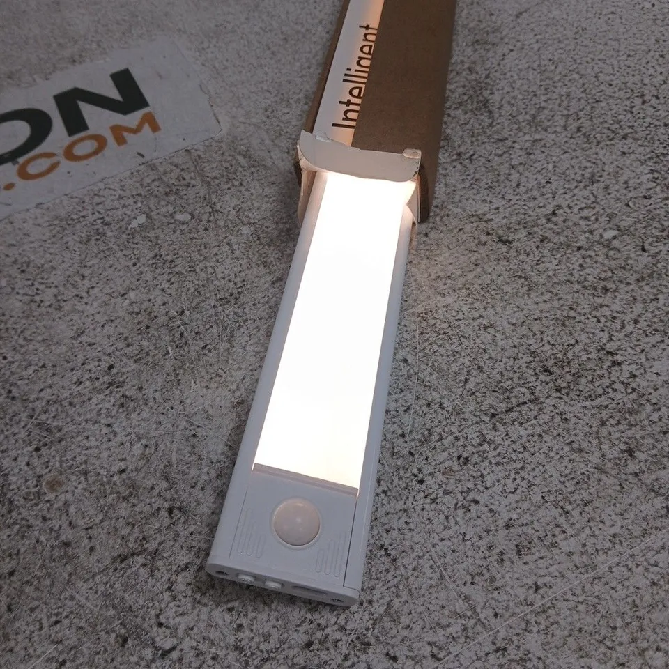 Intelligent LED Light Bar – White Diffuser