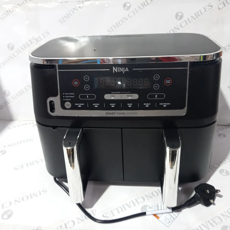 BOXED NINJA FOODI MAX 9.5L DUAL ZONE AIRFRYER AF451UK