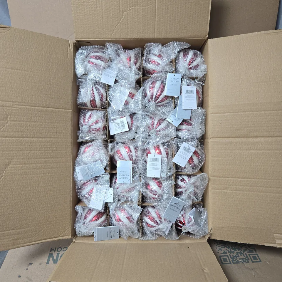 SET OF 24 X GISELA GRAHAM RED AND WHITE CHRISTMAS HANGING ORNAMENTS 