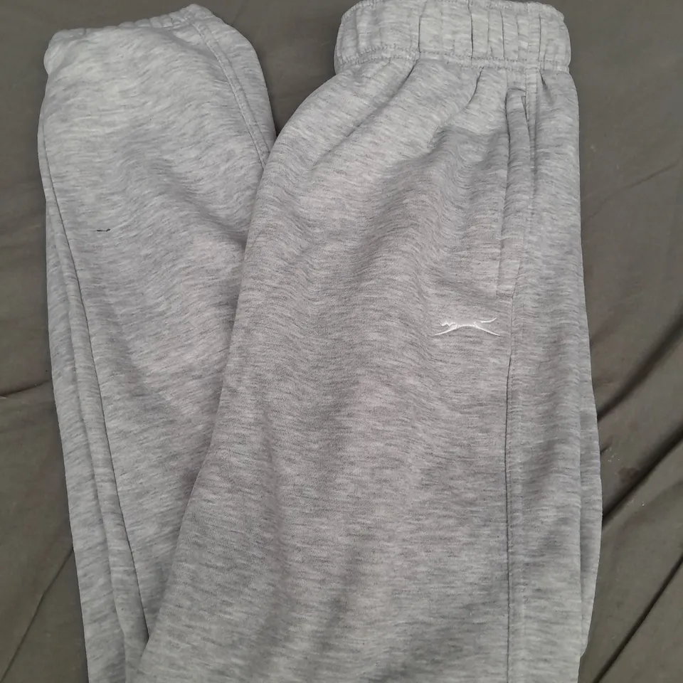 SLAZENGER SIAZ FLEECE PANTS IN GREY MARL - MEDIUM