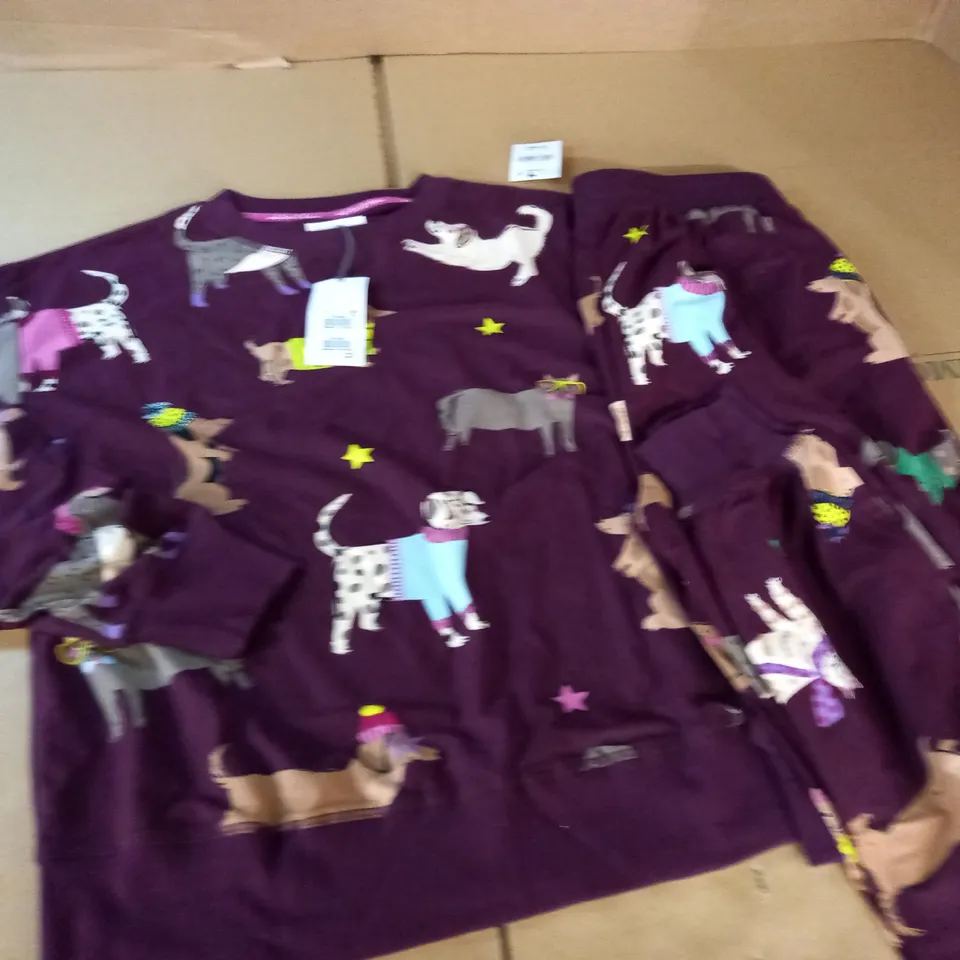 NEXT DOG THEMED FLECE PJ SET - S