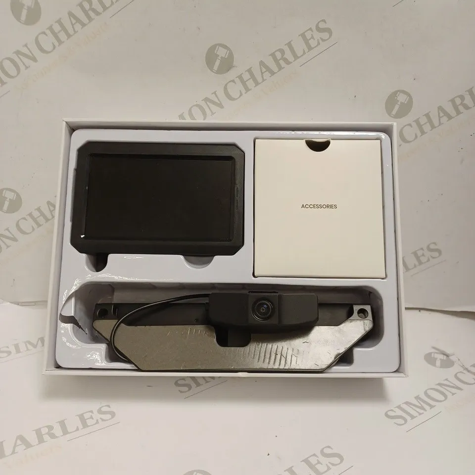 BOXED SOLAR WIRELESS DIGITAL REVERSING SYSTEM.