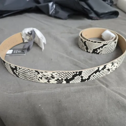 MINT VELVET BELT – GENUINE LEATHER SNAKE PRINT, SIZE L