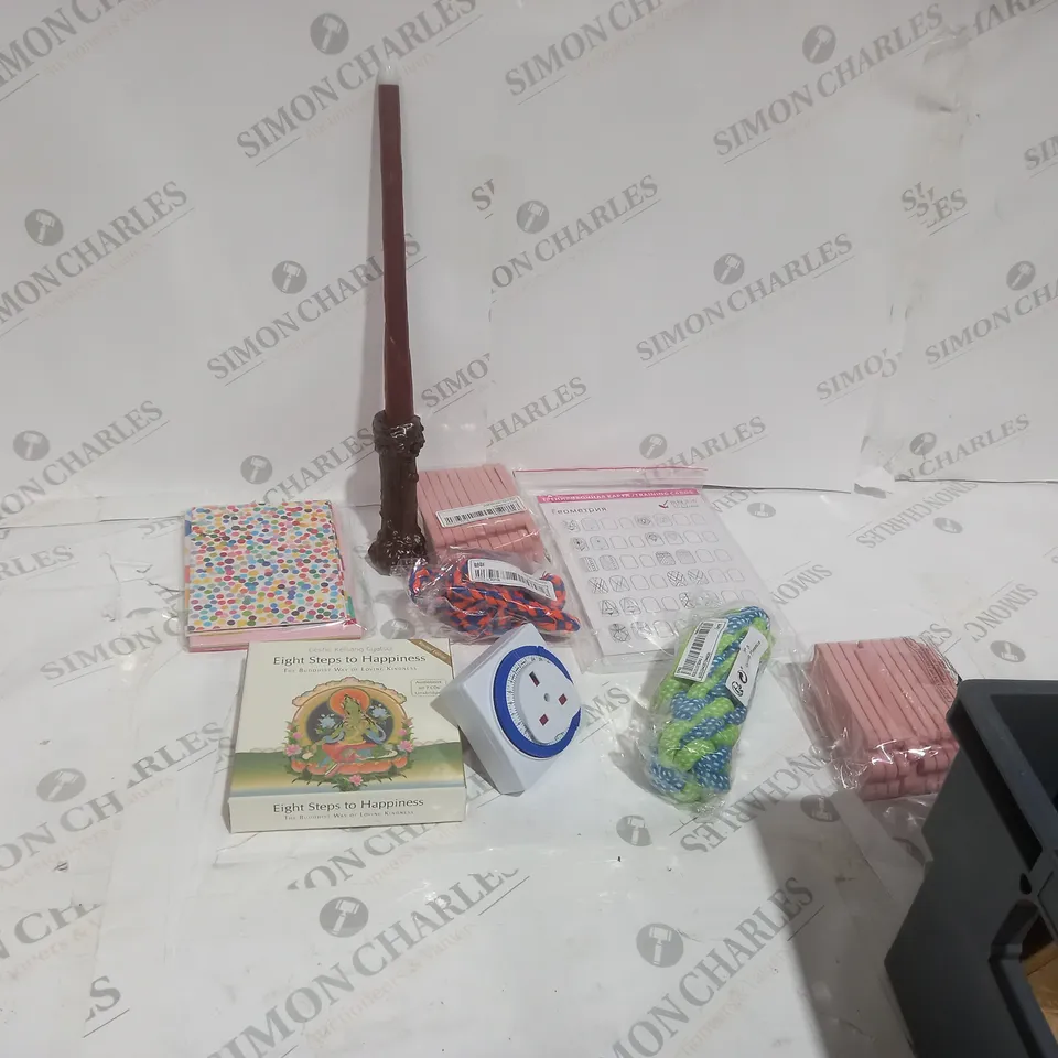 TOTE OF APPROXIMATELY 14 ASSORTED ITEMS TO INCLUDE A LED CANDLE, A TEMPLATE SET AND A EIGHT STEPS TO HAPPINESS SET