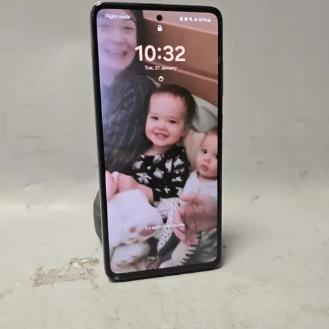 SAMSUNG MOBILE PHONE - MODEL UNSPECIFIED