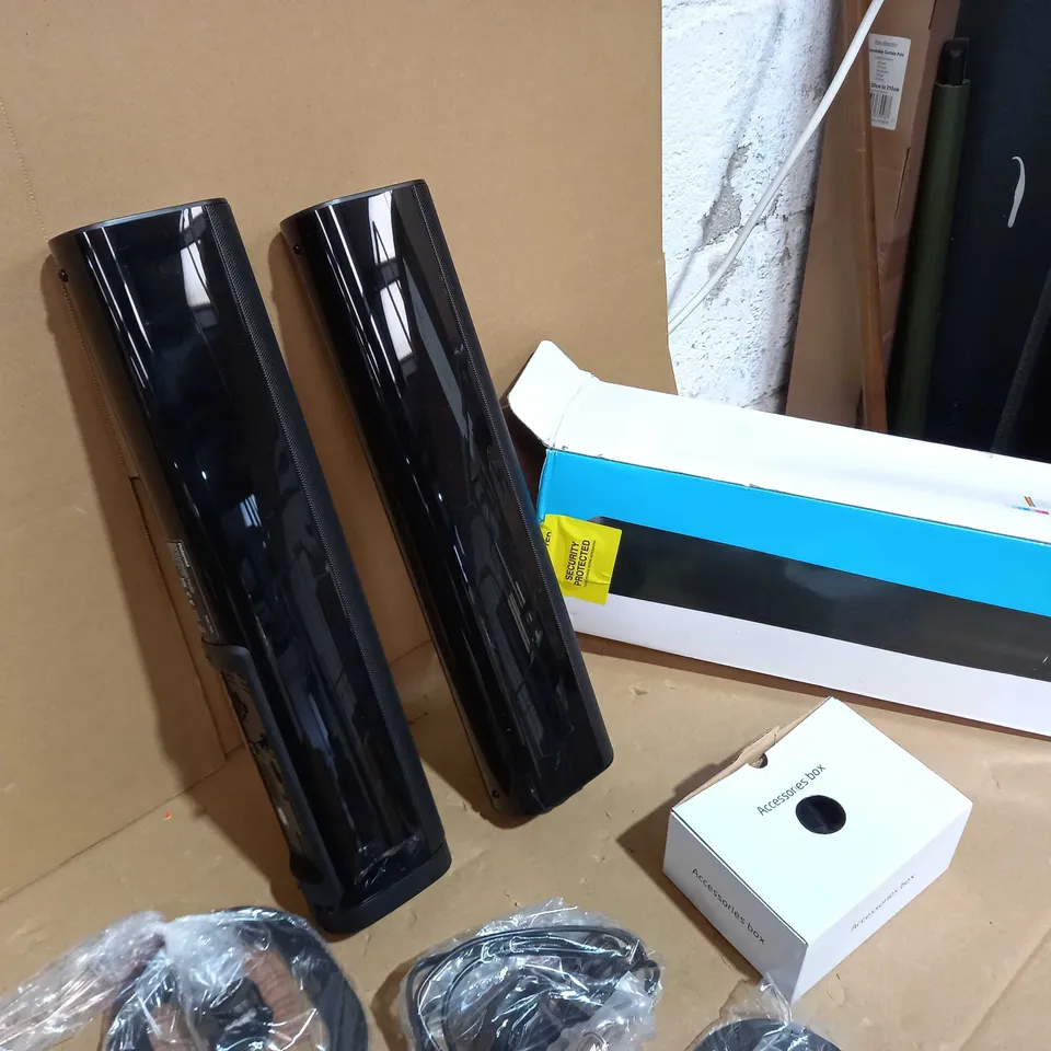 BOXED POLAROID TRANSFORMABLE SOUND BAR