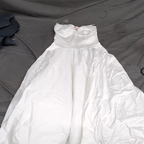 JADED ROSE CORINTHIA MIDAXI CORE WHITE DRESS – WOMEN'S UK SIZE 8