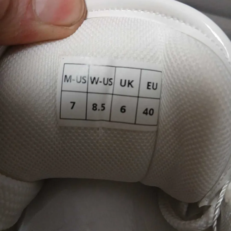 CONZURI  WHITE SNEAKERS – UK 6 (EU 40) 