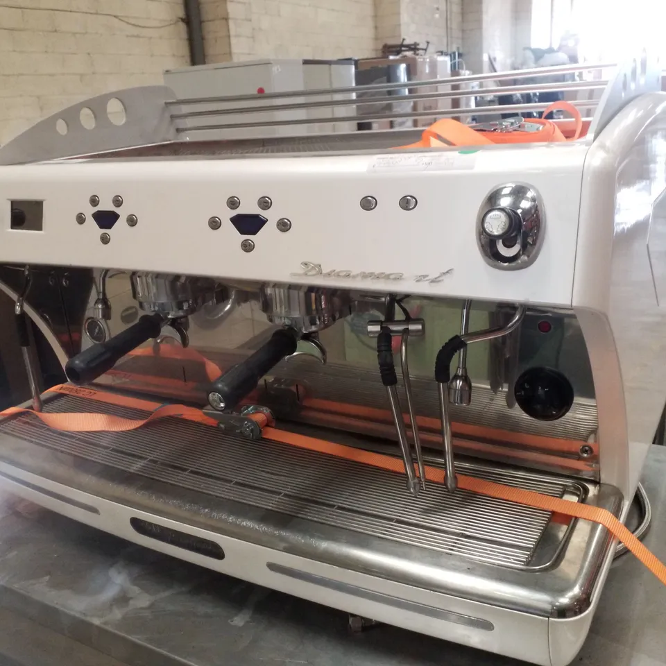 DIAMONTE 2 GROUP ESPRESSO COFFEE MACHINE