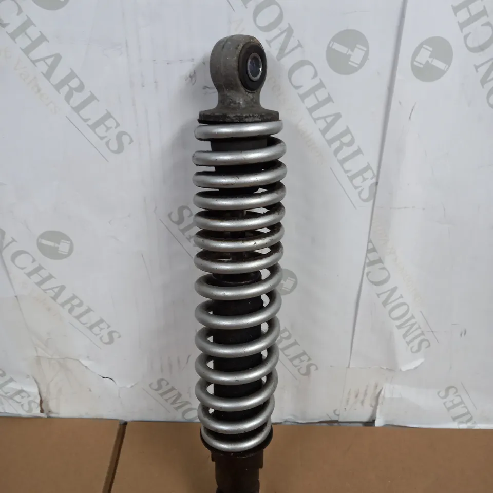 SUSPENSION SPRING