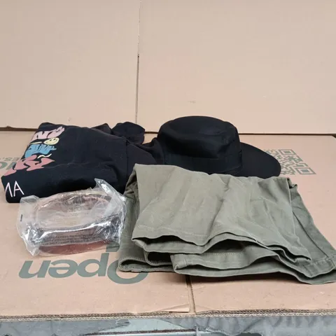 BOX OF APPROXIMATELY 25 ASSORTED CLOTHING ITEMS TO INCLUDE GYM MAMA JUMPER, BLACK HAT, SHORTS, BELT ETC