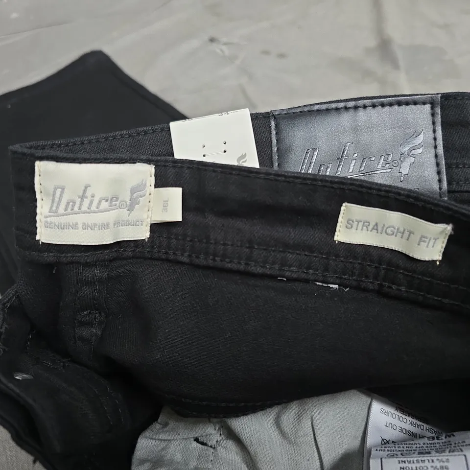 ONFIRE BLACK JEANS – STRAIGHT FIT, WAIST 36, LENGTH 34 (W36/L34)