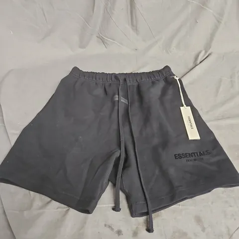 ESSENTIALS FEAR OF GOD SHORTS IN BLACK SIZE M