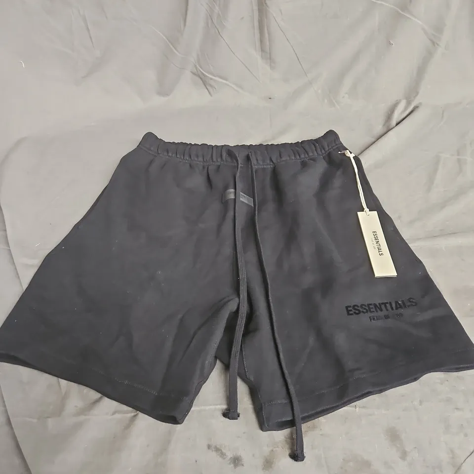 ESSENTIALS FEAR OF GOD SHORTS IN BLACK SIZE M