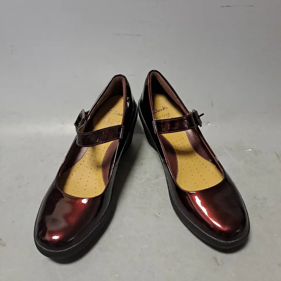 PAIR OF CLARKS ACTIVE AIR WIDE FIT WEDGE SHOES IN DEEP RED SIZE 5