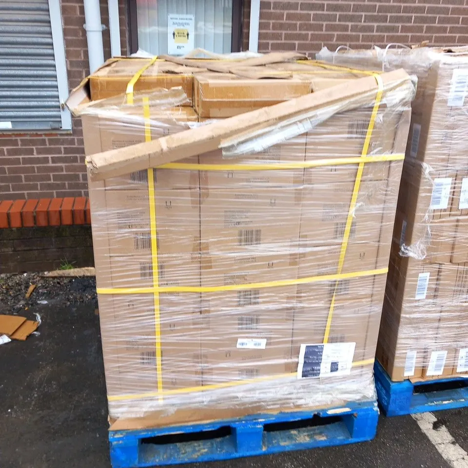 PALLET OF APPROXIMATELY 495 ONN 9-10" UNIVERSAL SOFT FEEL CASES 