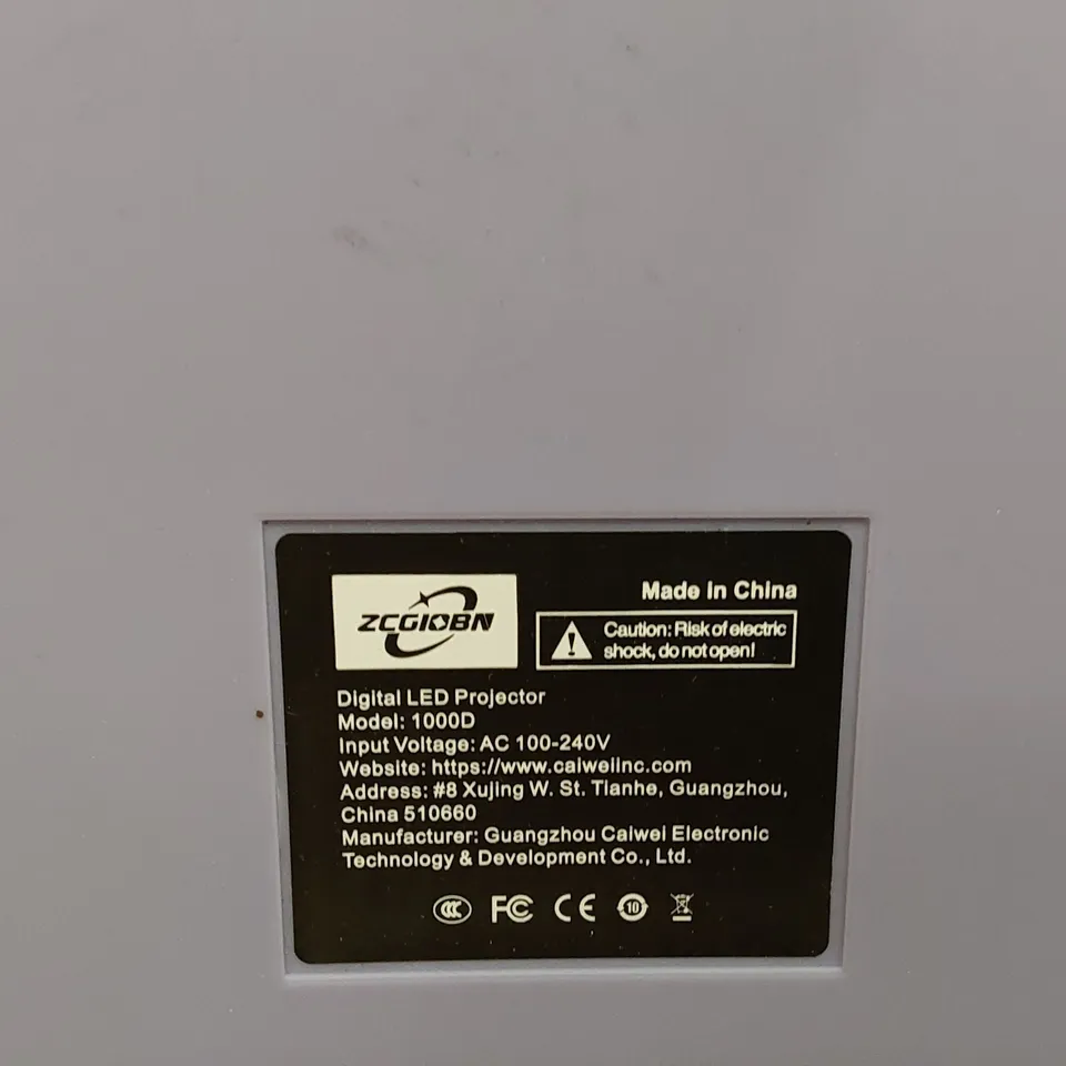 BOXED ZCGIOBN 1000D LED DIGITAL PROJECTOR (1 BOX)