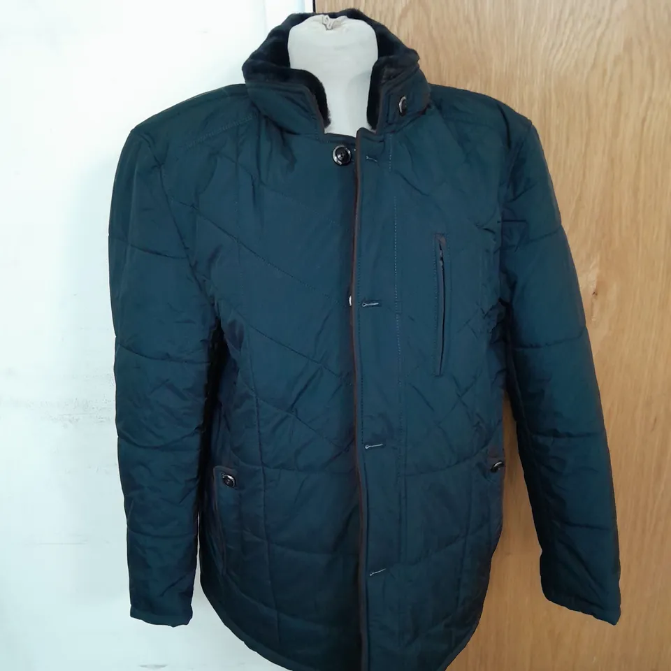 PADDED COAT IN BLACK AND BROWN SIZE L