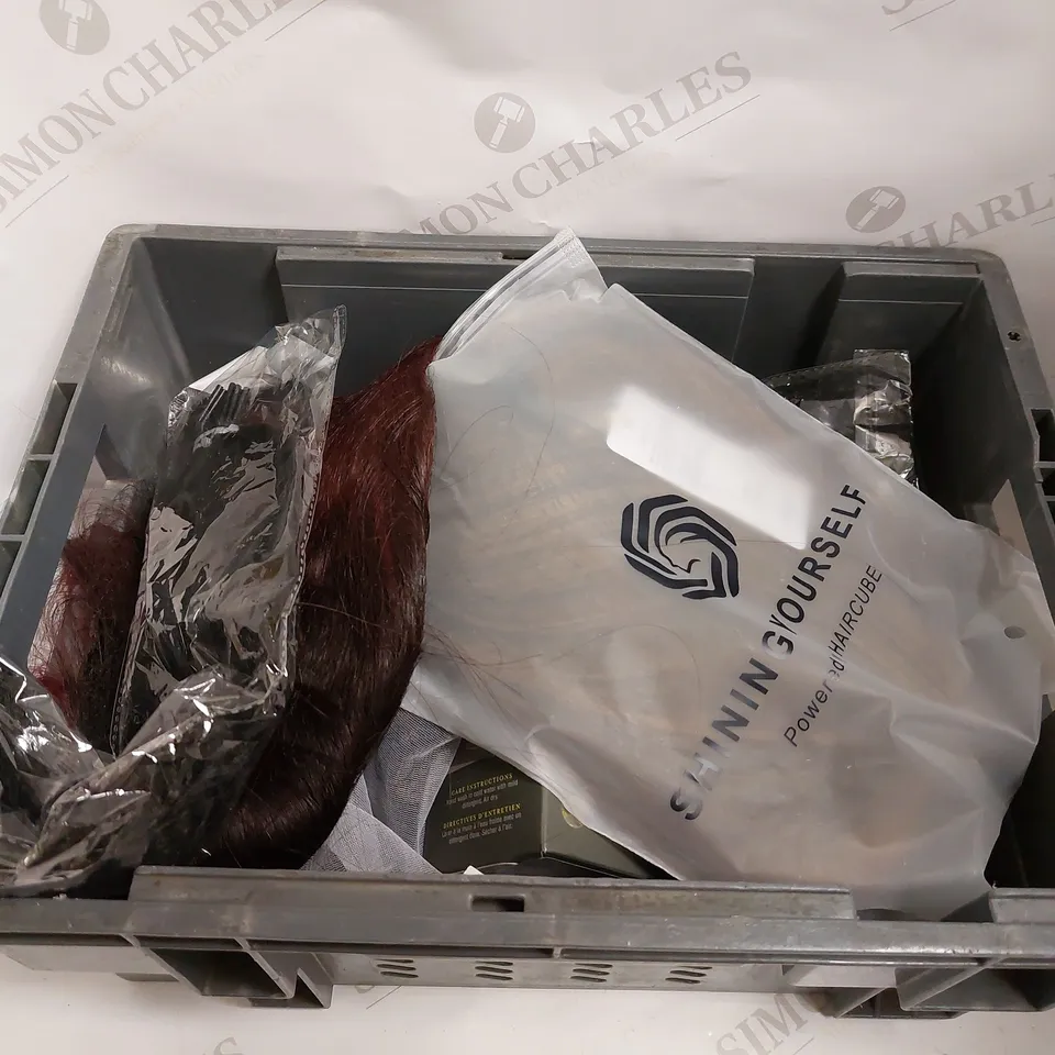BOX OF APPROX 5 ITEMS TO INCLUDE ASSORTED HAIR EXTENSIONS IN ASSORTED COLOURS AND LENGTHS