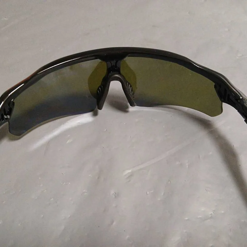 PAIR OF OAKLEY SPORTS STYLE GLASSES