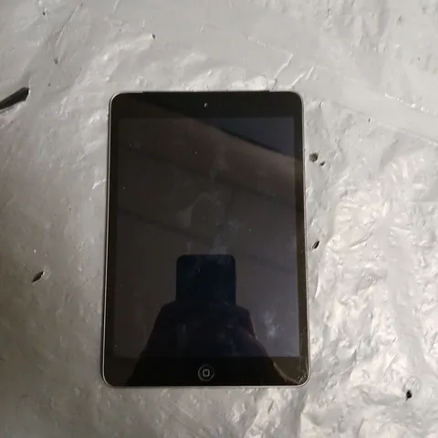 APPLE IPAD MINI 2 32GB