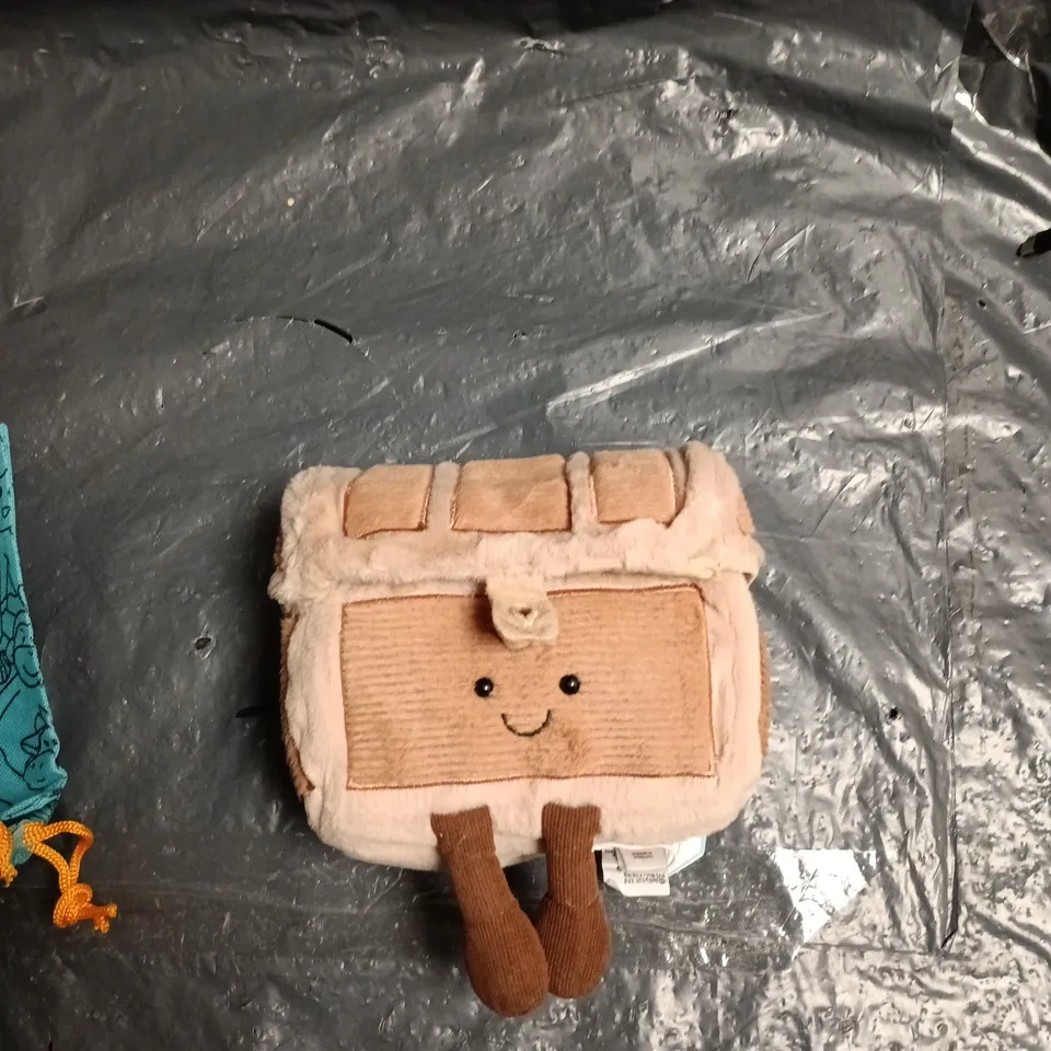 CHEST SHAPED JELLYCAT